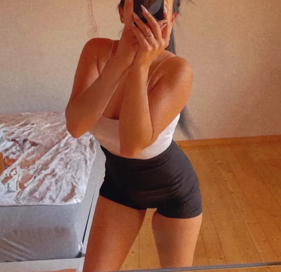 Salma, 24 años